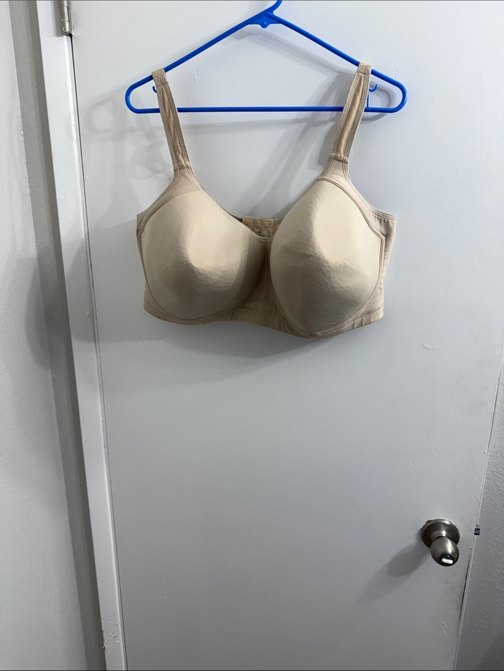 Vanity Fair Smooth Full Coverage Bra - Cream